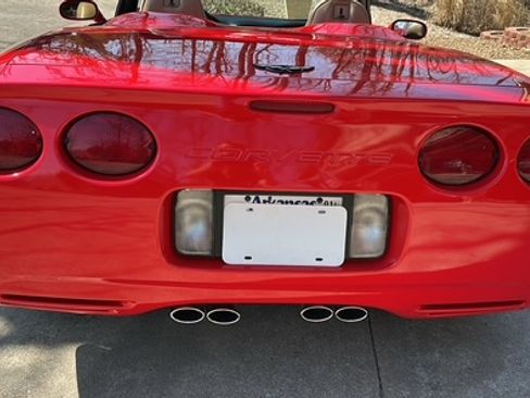 Used 2001 Chevrolet Corvette Convertible w/ Preferred Equipment Group2 image 8