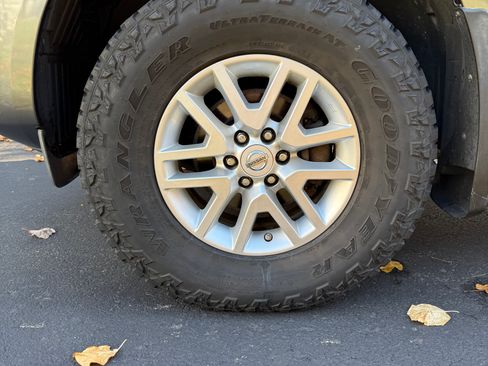 Used 2016 Nissan Frontier SV w/ SV Value Truck Pkg image 26