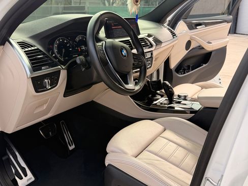 Used 2019 BMW X4 xDrive30i w/ M Sport Package 2 image 11