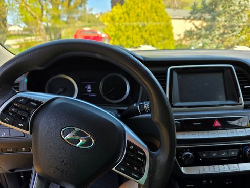 Used 2019 Hyundai Sonata SE image 11