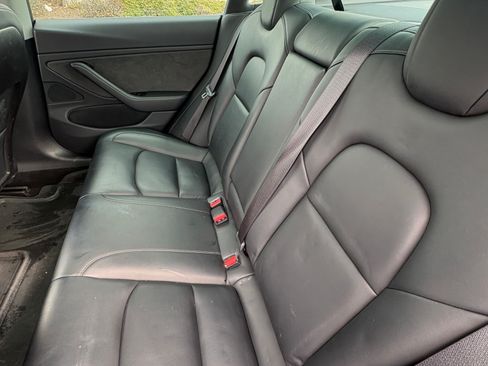 Used 2020 Tesla Model 3 Long Range image 17