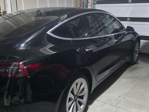 Used 2020 Tesla Model 3 Standard Range Plus image 13