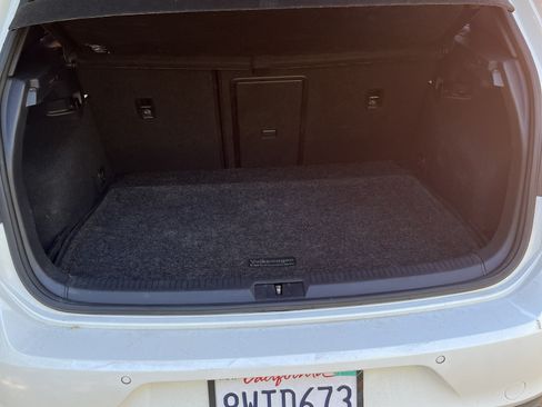 Used 2016 Volkswagen Golf R Hatchback Sedan 4D w/ Driver Assistance Package image 22