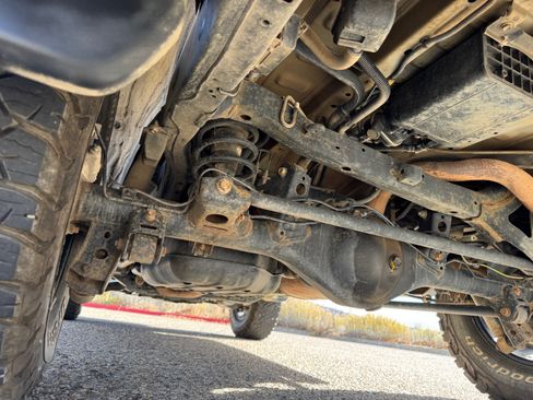 Used 2012 Toyota FJ Cruiser 4WD image 28