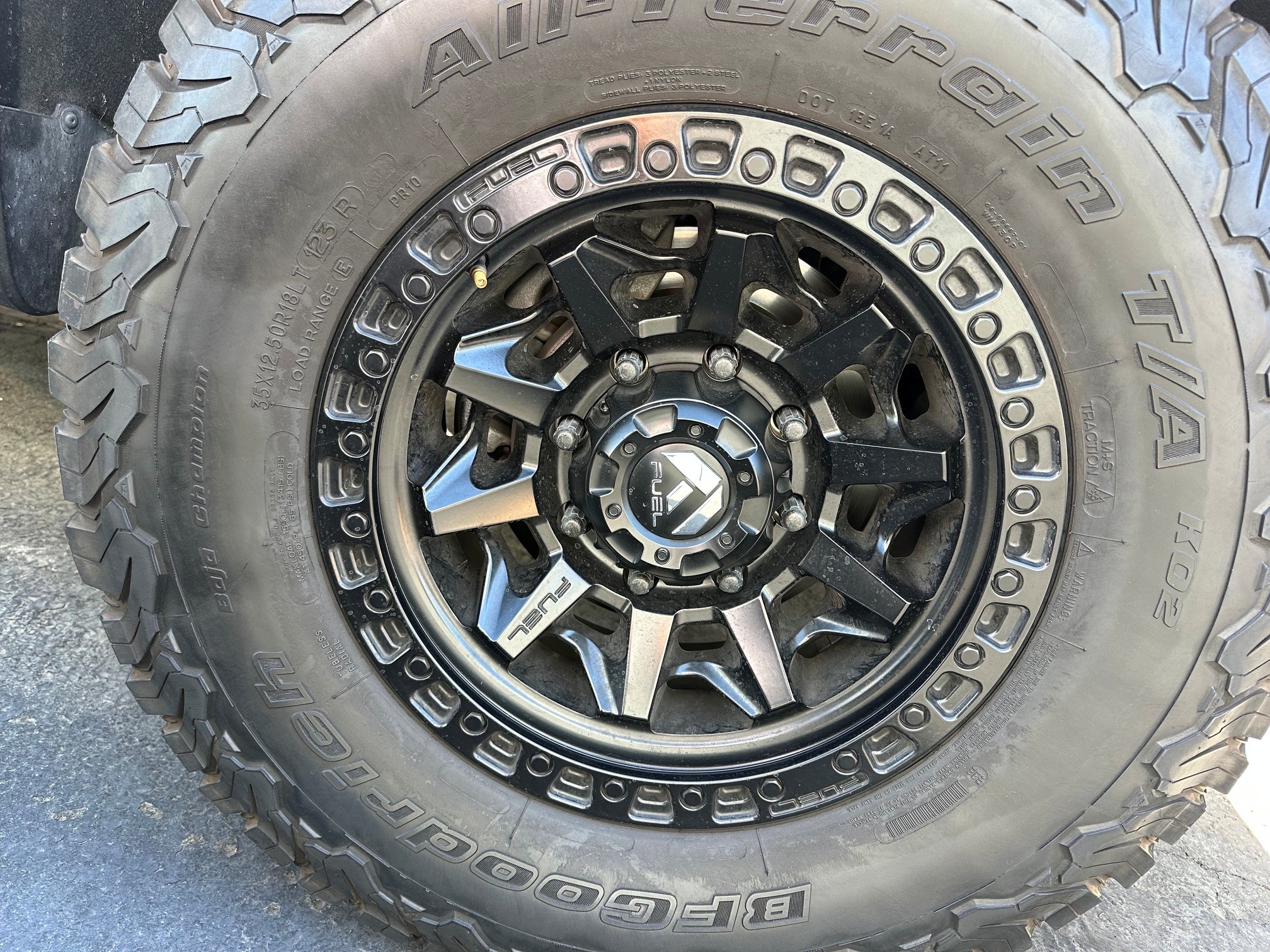 Used 2020 Chevrolet Silverado 2500 LTZ w/ LTZ Premium Package AWD/4WD image 8