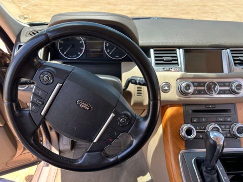 Used 2011 Land Rover Range Rover Sport HSE LUX AWD/4WD image 13