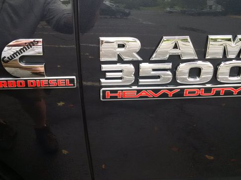 Used 2015 RAM 3500 Tradesman w/ Power & Remote Entry Group image 11