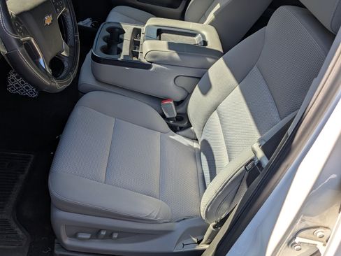 Used 2018 Chevrolet Silverado 1500 LT w/ All Star Edition image 6