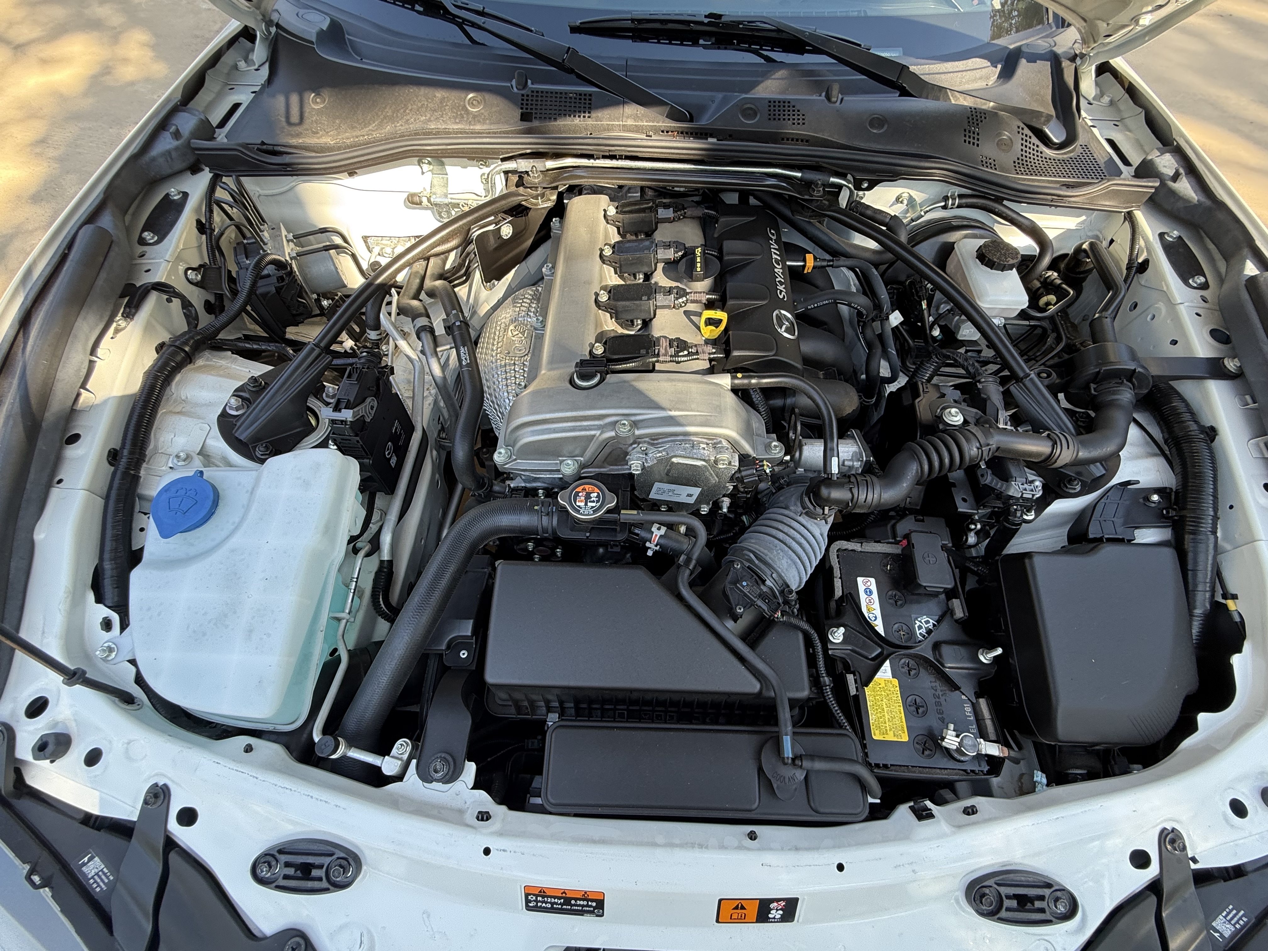 Used 2022 MAZDA MX-5 Miata Grand Touring w/ Weather Package RWD image 17