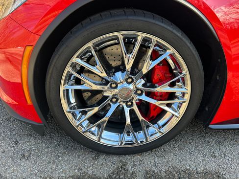 Used 2017 Chevrolet Corvette Z06 image 16