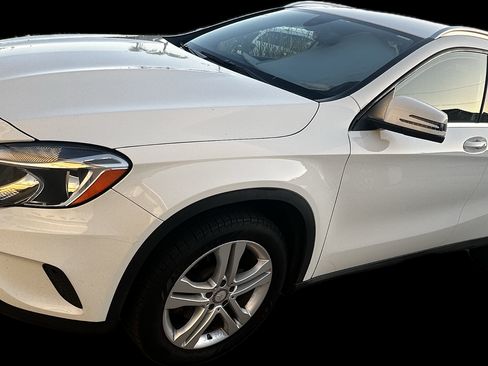 Used 2017 Mercedes-Benz GLA 250 image 1