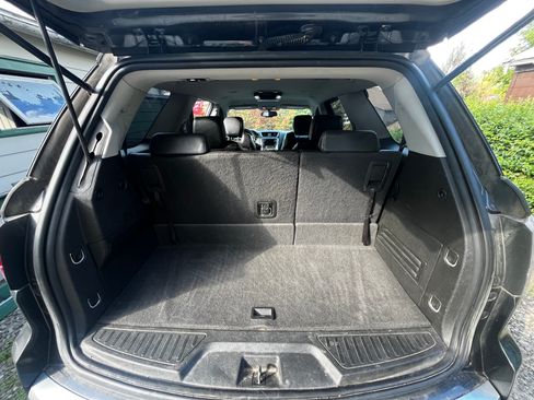 Used 2013 GMC Acadia SLT image 14