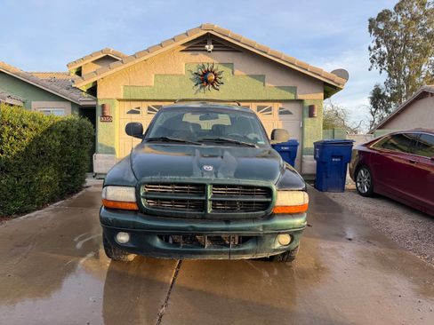 Used 1999 Dodge Durango 4WD image 4