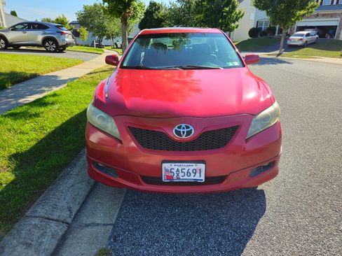 Used 2009 Toyota Camry SE image 2