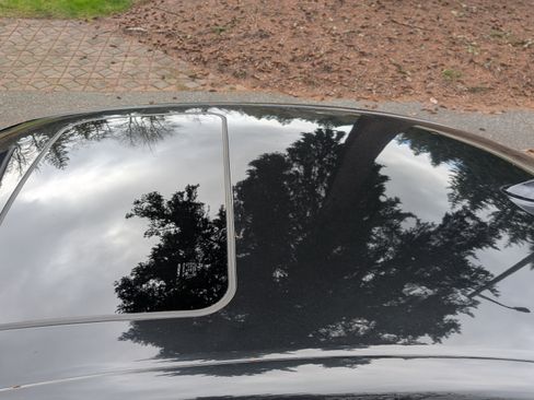 Used 2018 Lexus IS 300 F Sport w/ F Sport Package image 12