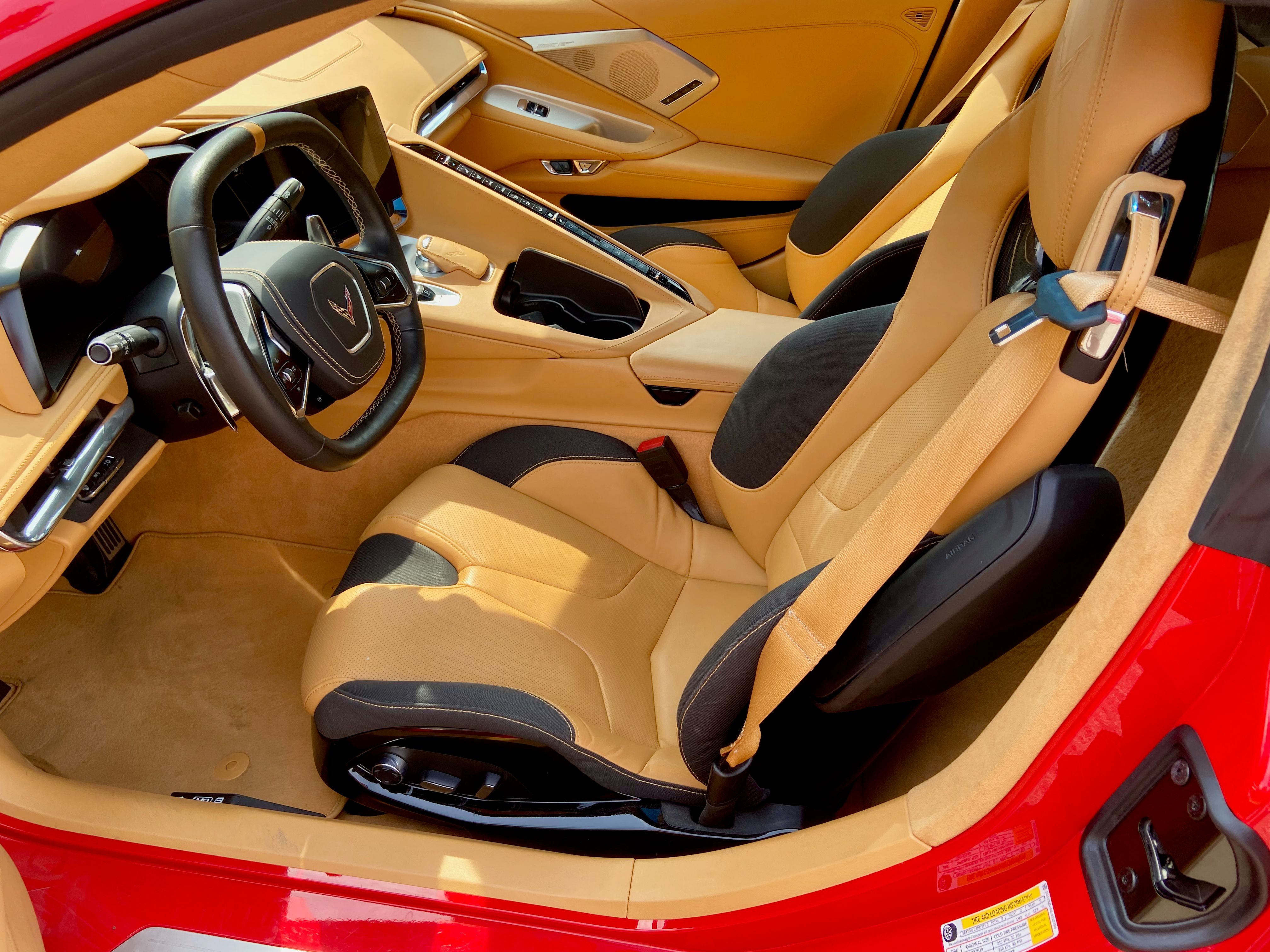 Used 2020 Chevrolet Corvette Stingray Premium Cpe w/ 3LT Preferred Equipment Group RWD image 31