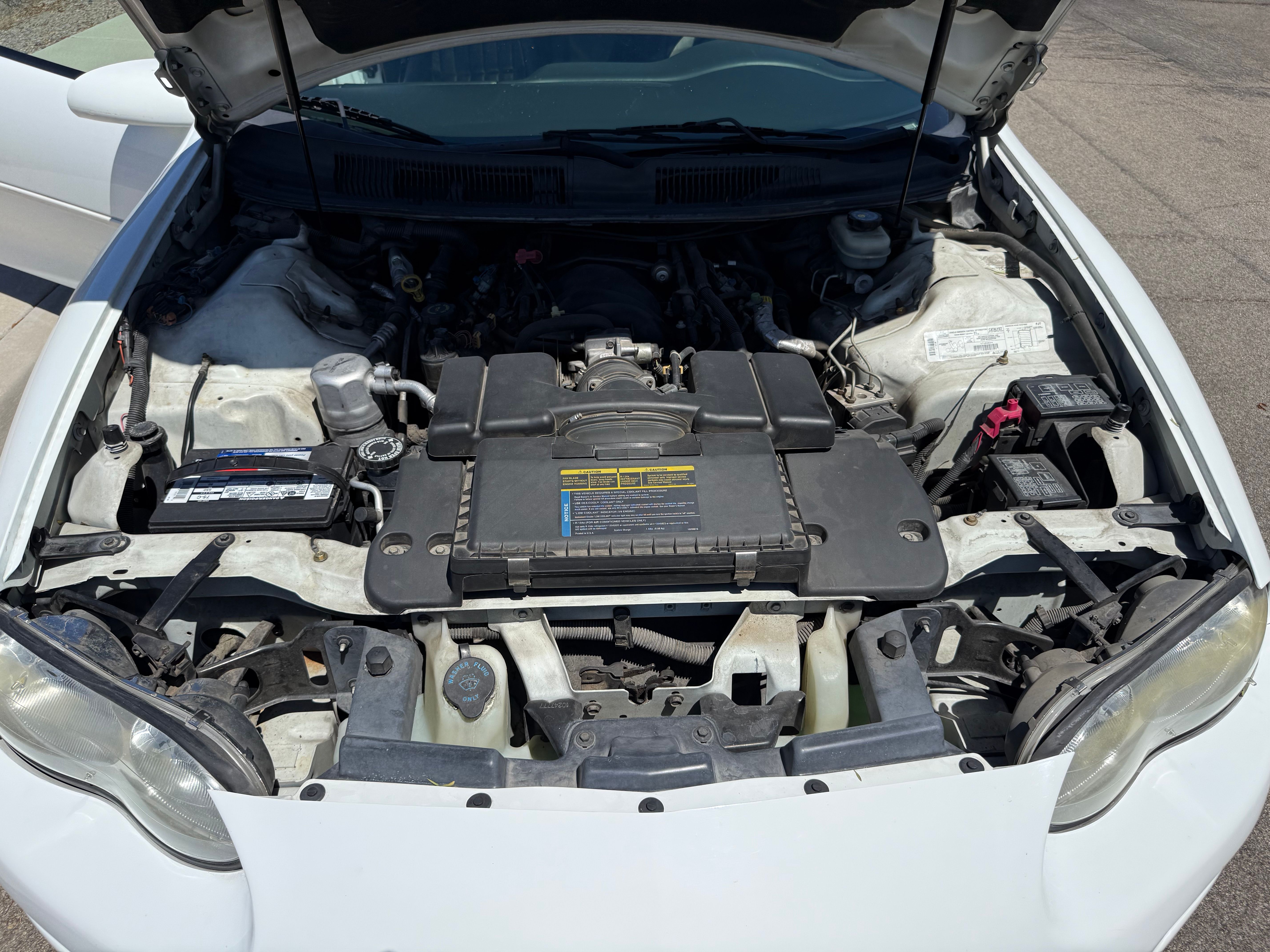 Used 1998 Chevrolet Camaro Z28 RWD image 17