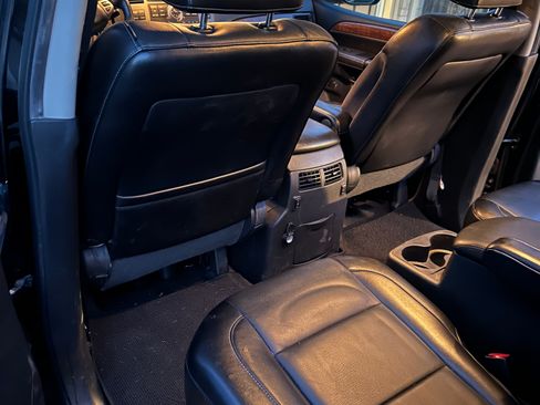 Used 2013 Nissan Armada Platinum image 14