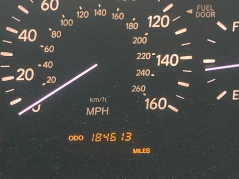 Used 2005 Lexus LS 430 image 12