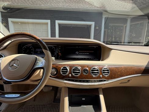 Used 2015 Mercedes-Benz S 550 4MATIC Sedan image 14