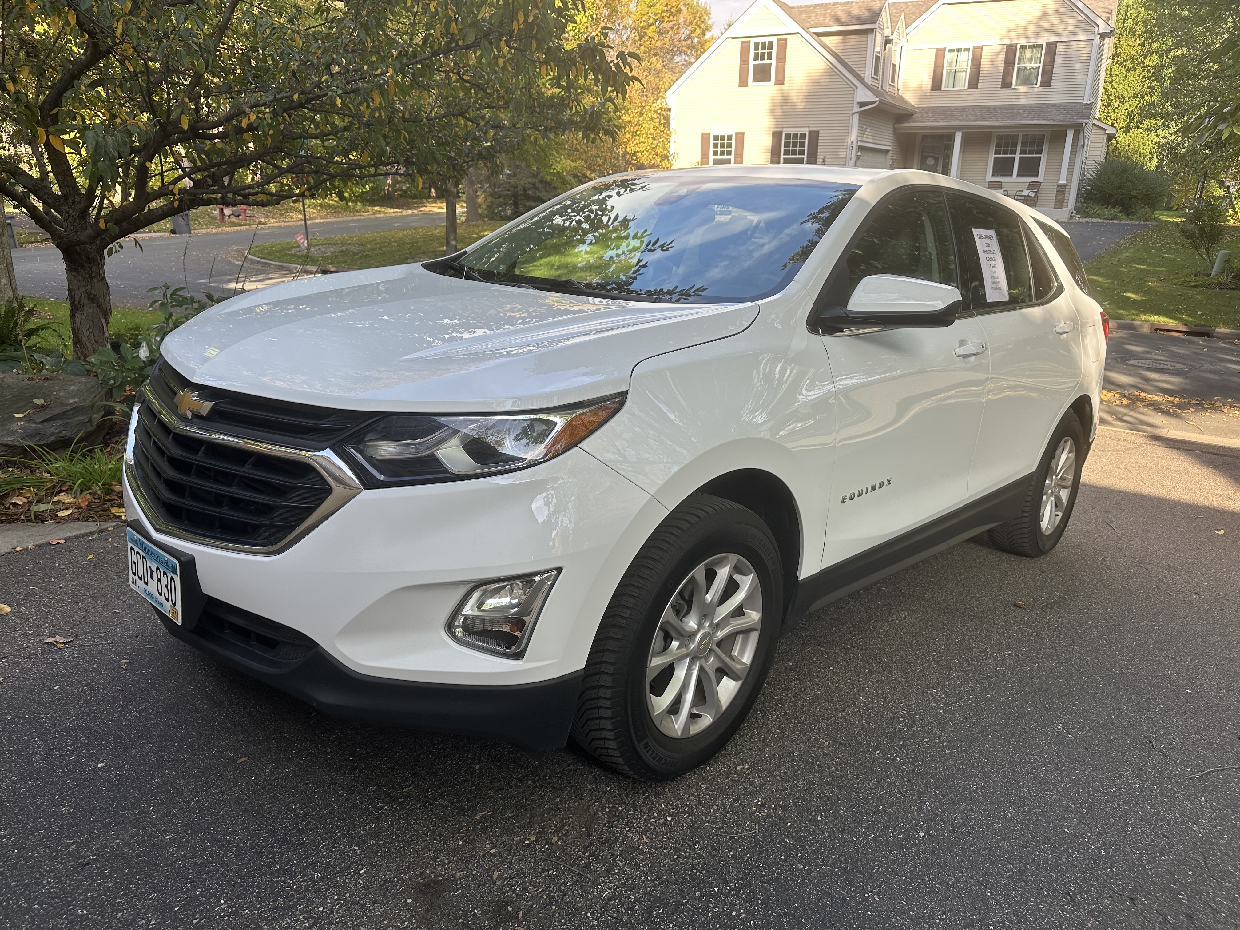 Used 2020 Chevrolet Equinox LT AWD/4WD image 1