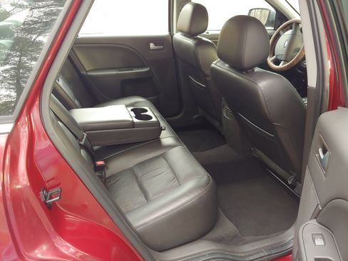 Used 2005 Ford Five Hundred Limited image 20