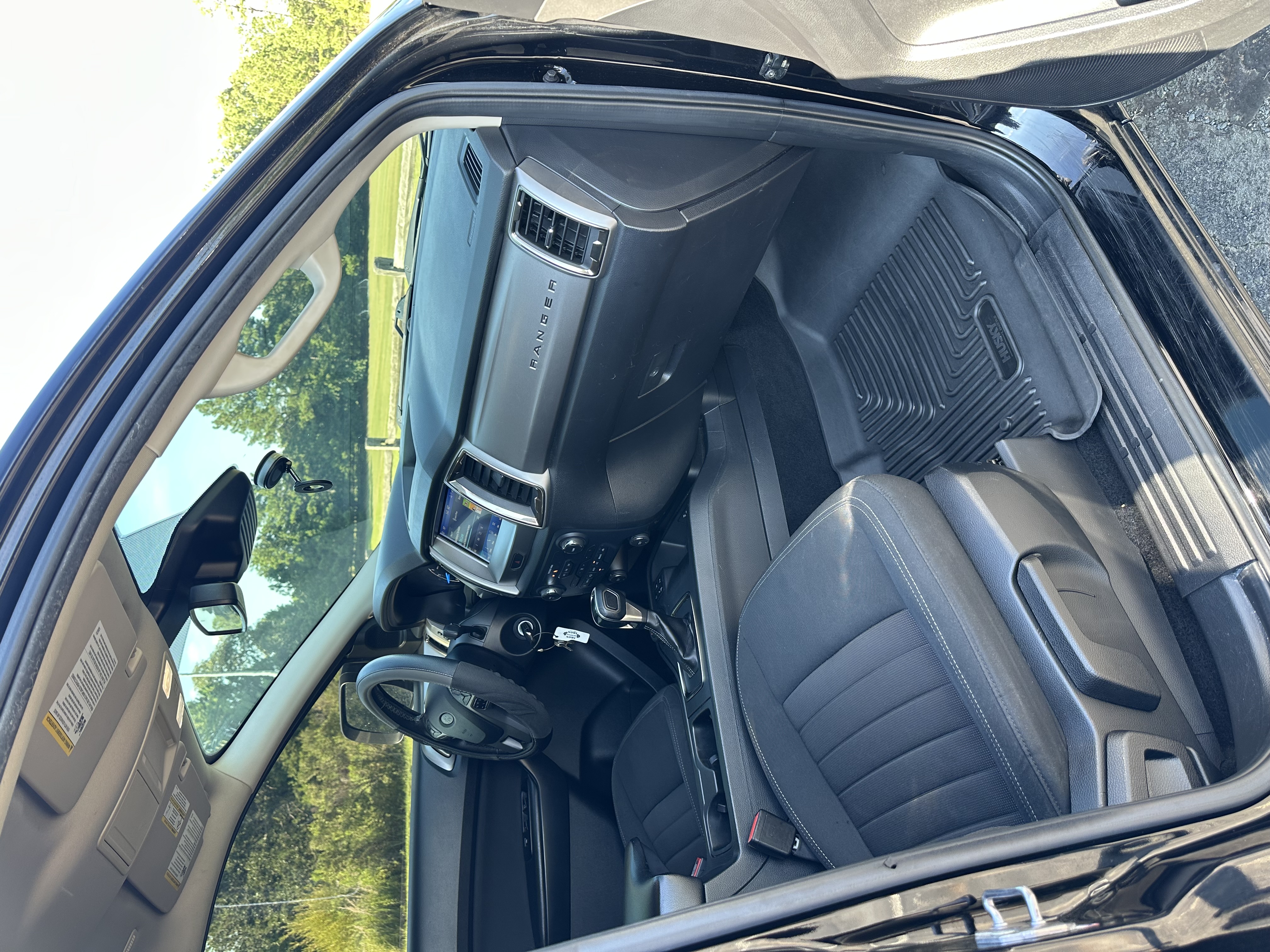 Used 2019 Ford Ranger XLT w/ Equipment Group 301A Mid AWD/4WD image 9