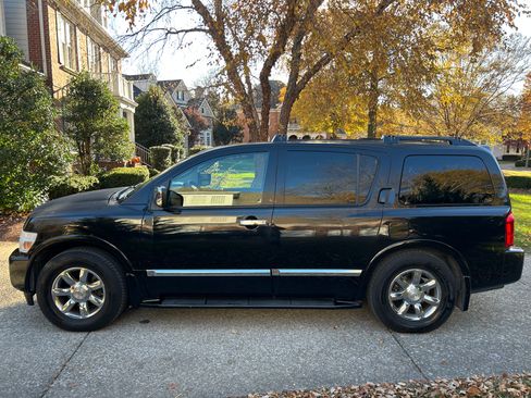 Used 2006 INFINITI QX56 2WD image 10