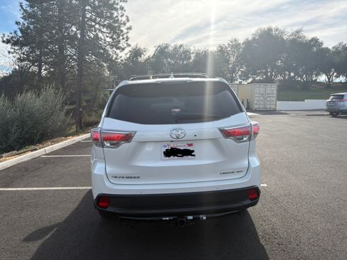 Used 2016 Toyota Highlander Limited Platinum image 5