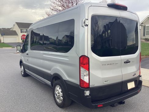 Used 2023 Ford Transit 350 XLT image 6