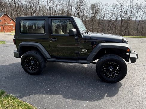 Used 2007 Jeep Wrangler X AWD/4WD image 2