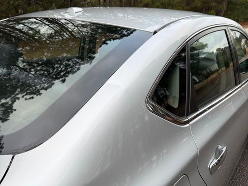 Used 2015 Nissan Sentra SV w/ Style Package image 9