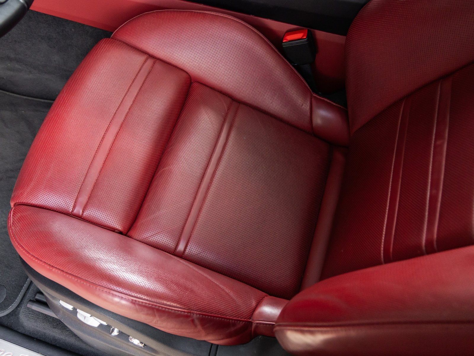 Used 2021 Porsche Cayenne Turbo AWD/4WD image 24