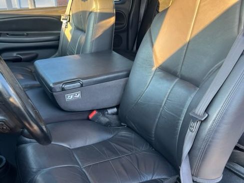 Used 2001 Dodge Ram 2500 Truck 4x4 Quad Cab image 8