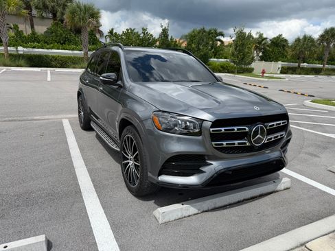 Used 2022 Mercedes-Benz GLS 450 4MATIC image 6