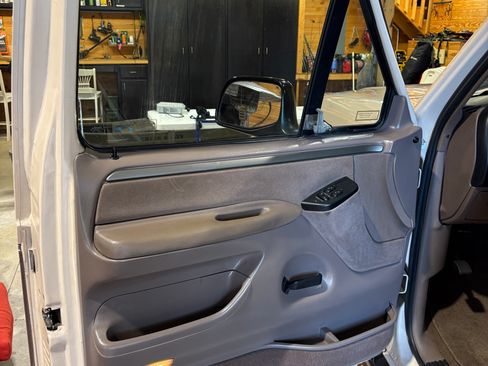 Used 1992 Ford Bronco image 15