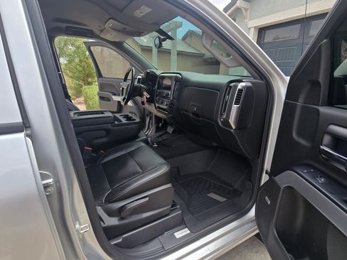 Used 2018 Chevrolet Silverado 1500 LT w/ All Star Edition AWD/4WD image 15