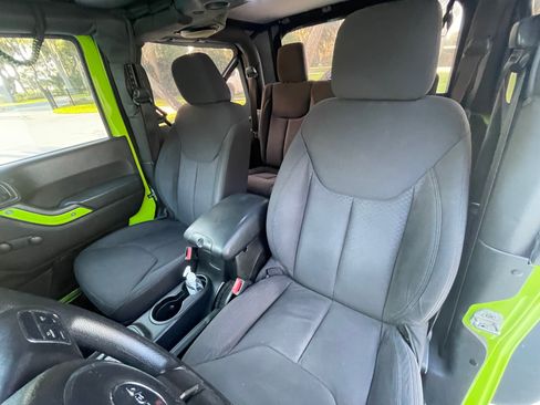 Used 2013 Jeep Wrangler Sport AWD/4WD image 10