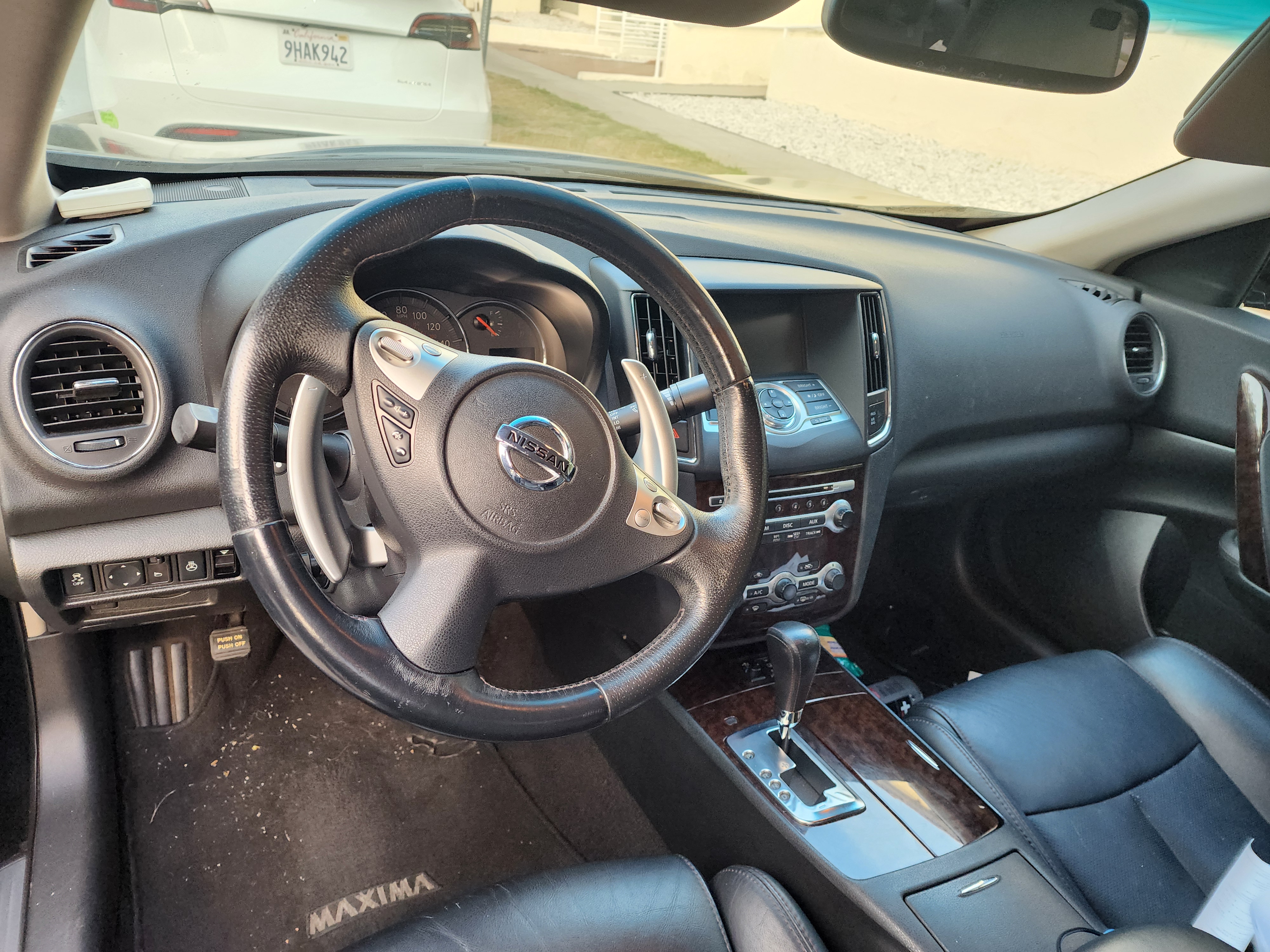 Used 2011 Nissan Maxima 3.5 SV w/ Premium Pkg FWD image 8
