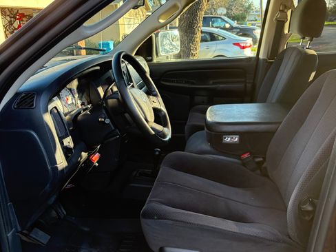 Used 2005 Dodge Ram 2500 Truck SLT w/ Quad Cab Big Horn Value Group image 8