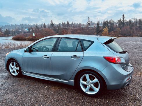 Used 2011 MAZDA MAZDA3 s Grand Touring image 11