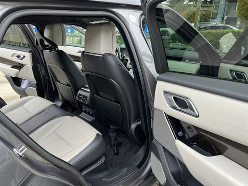 Used 2018 Land Rover Range Rover Velar image 27