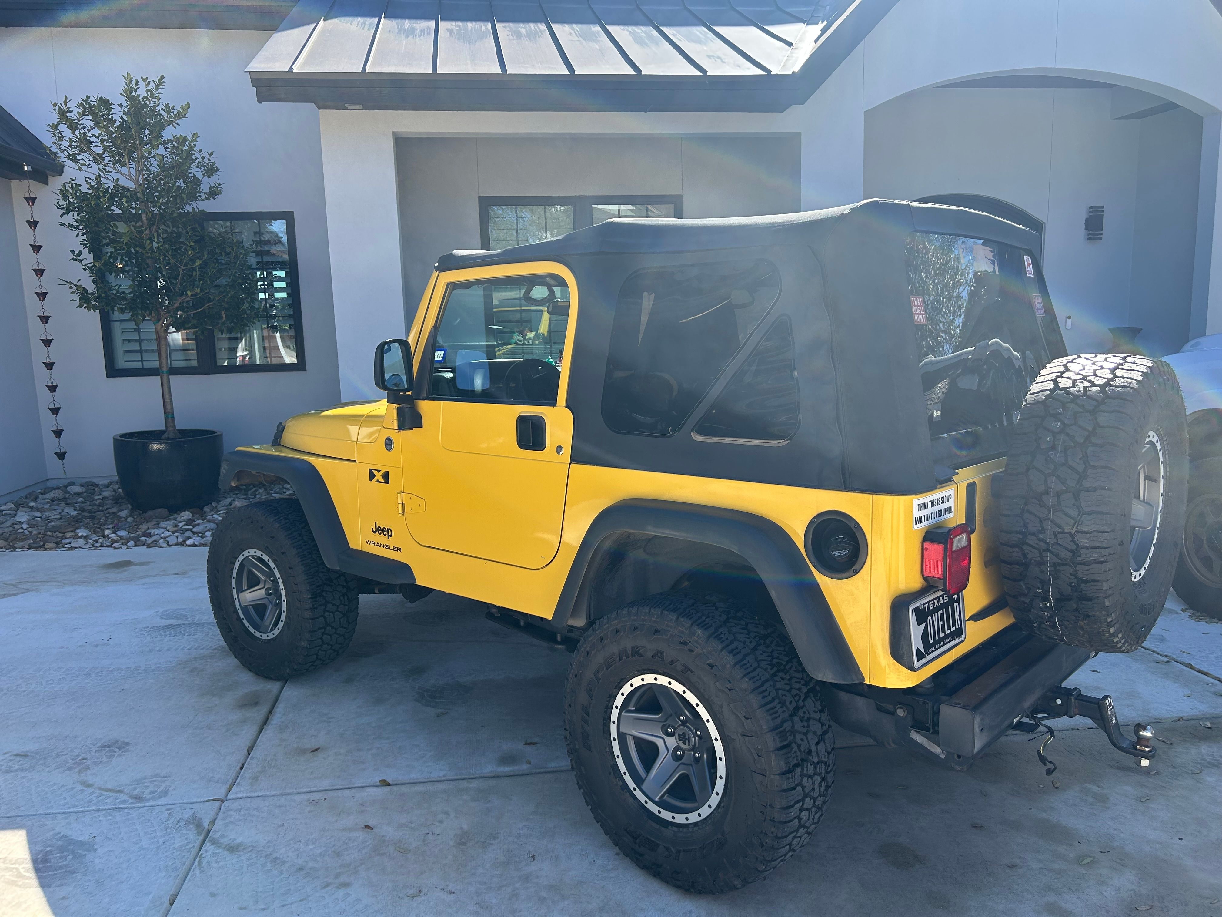 Used 2006 Jeep Wrangler X w/ Premium Audio Group AWD/4WD image 4
