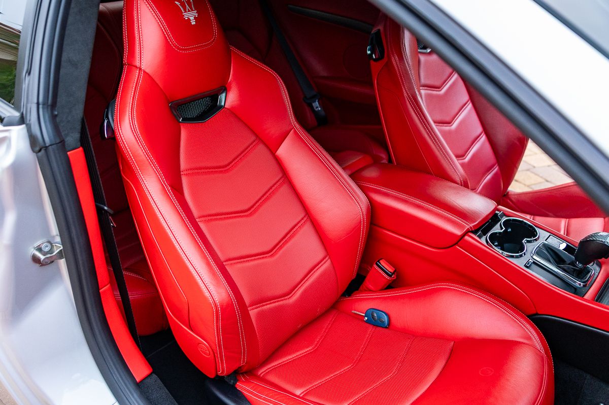 Used 2014 Maserati GranTurismo Sport RWD image 14