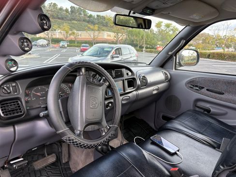 Used 2002 Dodge Ram 2500 Truck 4x4 Quad Cab image 9