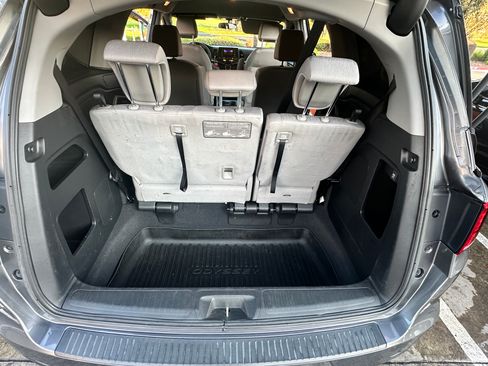 Used 2019 Honda Odyssey LX image 18