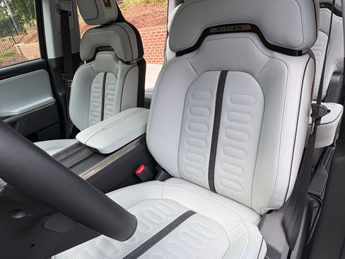 Used 2026 Rivian R1S Adventure AWD/4WD image 6