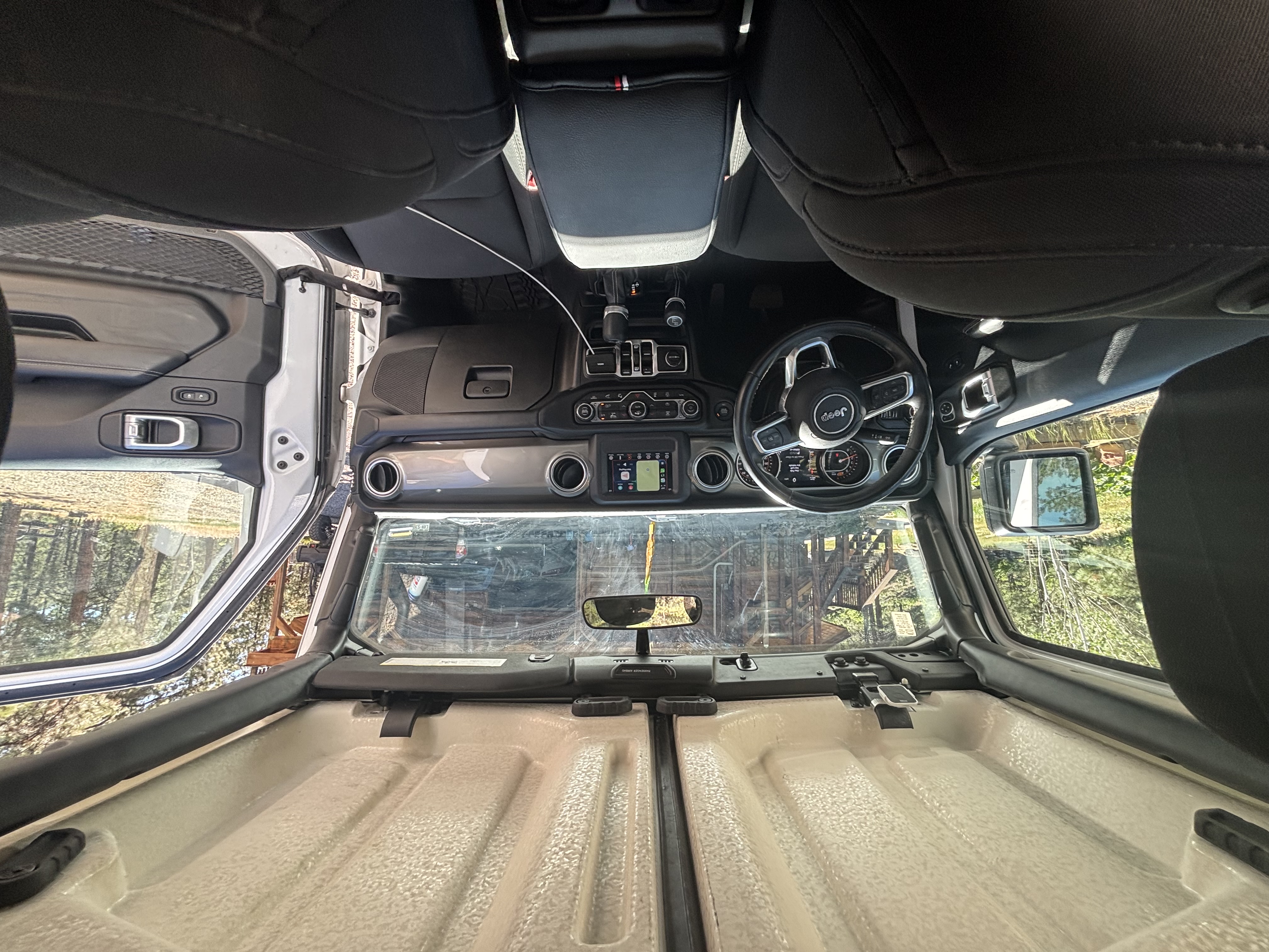 Used 2019 Jeep Wrangler Unlimited Sahara w/ Safety Group AWD/4WD image 10