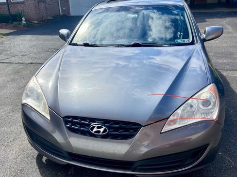 Used 2010 Hyundai Genesis 2.0T RWD image 10