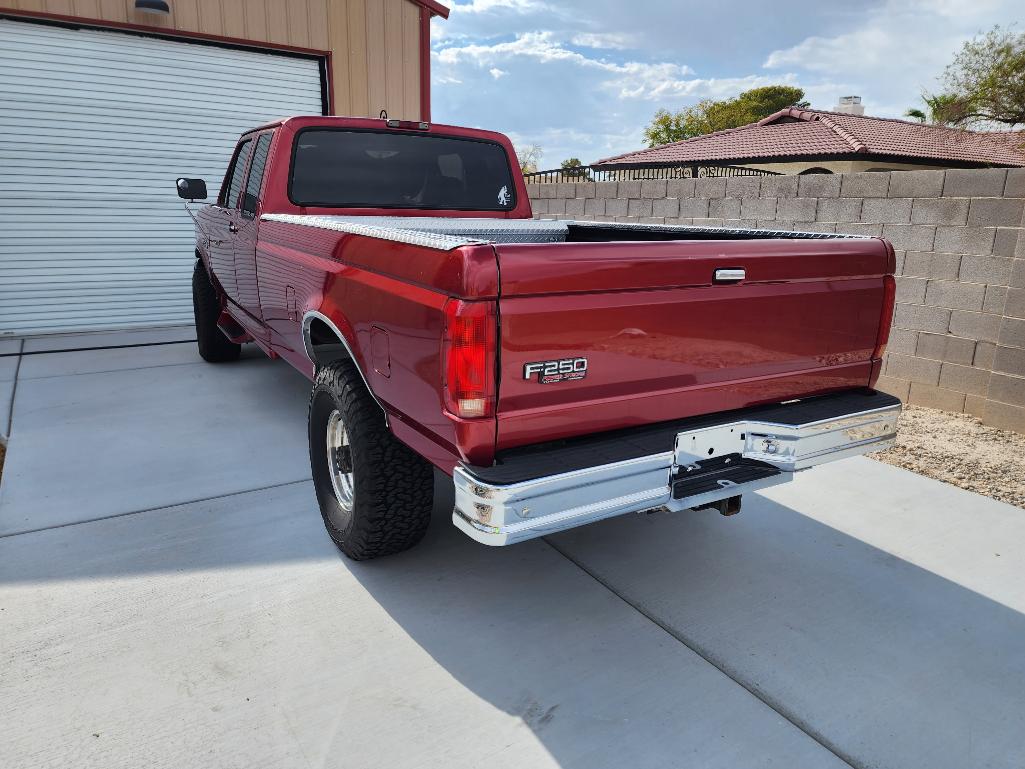 Used 1997 Ford F250 4x4 SuperCab Heavy Duty image 2